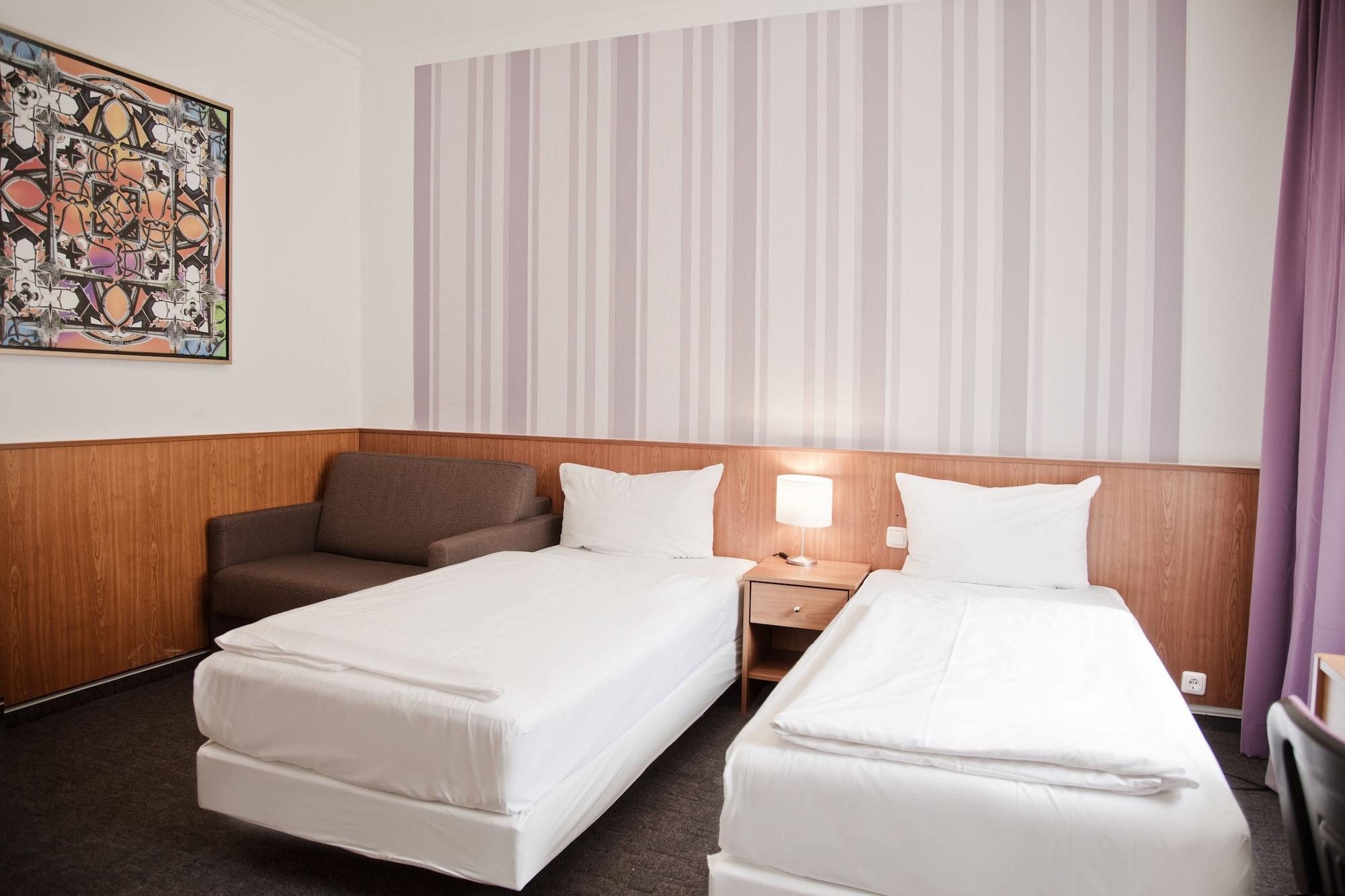 Hotel Les Nations Berlin Zewnętrze zdjęcie