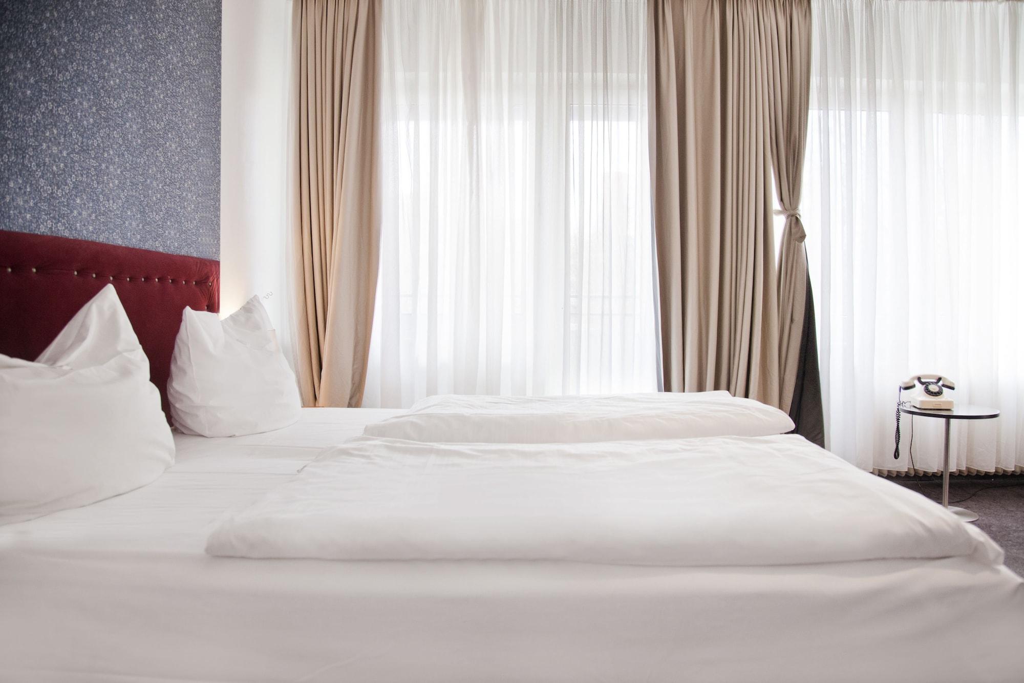 Hotel Les Nations Berlin Zewnętrze zdjęcie