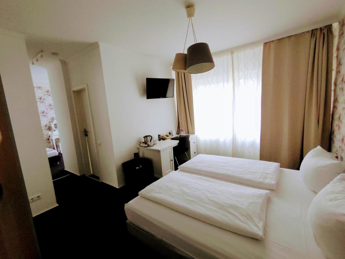Hotel Les Nations Berlin Zewnętrze zdjęcie